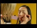 Makyaj Sanatçısı İpuçları : Üst Göz Kapağı İçin Eyeliner Uygulama  Resim 3