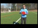 Uzanıyor, Backhand Ve Forehand Atar Freestyle Frisbee : Frizbi Backhand Atış Serbest  Resim 3