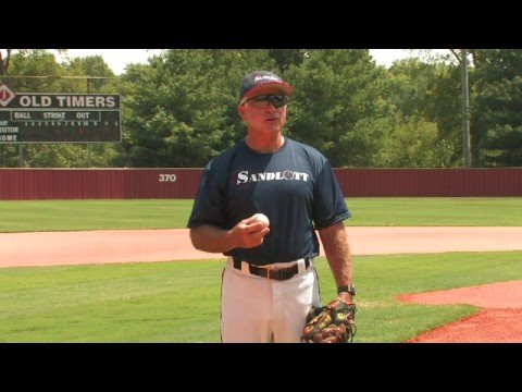 Beyzbol Atış Nasıl Yapılır : Hareket Eden Bir Hızlı Top Atışı Nasıl 