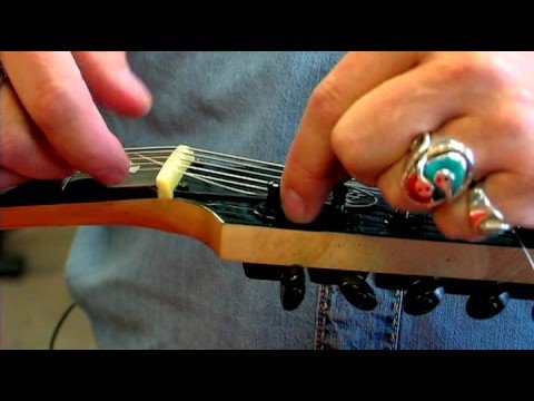 Elektrik Gitar Telleri Nasıl Değiştirilir Elektrik Gitar :  Resim 1