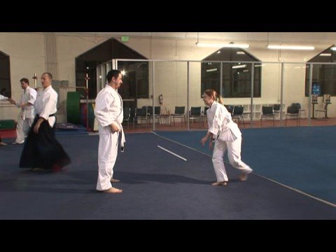 Kapmak Ve Havai Saldırılar İçin Aikido Teknikleri : Öğrenci Gösteri Aikido: Katate-Dori Kokyunage Resim 1