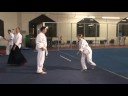 Kapmak Ve Havai Saldırılar İçin Aikido Teknikleri : Öğrenci Gösteri Aikido: Katate-Dori Kokyunage Resim 3