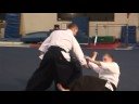 Kapmak Ve Havai Saldırılar İçin Aikido Teknikleri Aikido Tekniği: Al & Karıştırma Nefes Atmak Resim 3