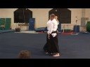 Kapmak Ve Havai Saldırılar İçin Aikido Teknikleri Aikido Tekniği: Al & Karıştırma Nefes Atmak Resim 4