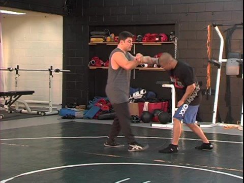Jujitsu Savunma Teknikleri : Jujitsu: Çapraz Bilek Kapmak Savunma