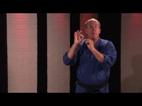 Karate Bıçak Bir El Yapmak İçin Nasıl Dövüş Sanatları İpuçları : 