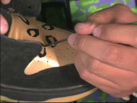 Nasıl Boya Ve Spor Ayakkabı Süslemek İçin: Nasıl Bir Desen Bir Ayakkabı Üzerine Boya İçin Resim 1