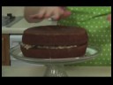 Alman Çikolatalı Kek Tarifi: Alman Çikolatalı Kek Frosting Resim 4
