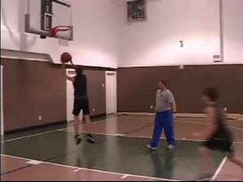 Gençlik Basketbol Point Guard : Oyun Kurucu Gençlik Beceriler: Outlet Geçmek İçin Arama 