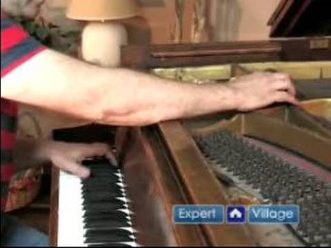 Nasıl Bir Piyano Dinle: Nasıl Piyano'nın Bas Notalarını Dinle