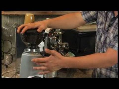 Nasıl Çift Kişilik Vanilya Latte Olun: Nasıl Bir Çift Vanilya Latte Kahve Fasulye Çektirmek