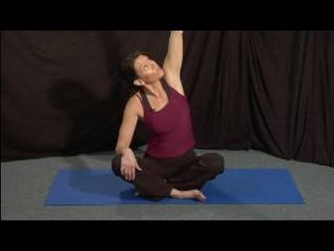Yoga Isınma Egzersizleri : Yarım Lotus Poz Yoga 