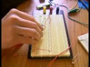 Nasıl Bir Synthesizer Kurmak İçin: Nasıl Bir Ev Yapımı Synthesizer Üzerinde Osilatör Karışımı
