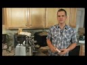 Nasıl Çift Kişilik Vanilya Latte Olun: Nasıl Bir Espresso Makinası Sepeti Çift Kişilik Bir Vanilya Latte İçin Bastırıp Sıkıştırmak İçin Resim 4