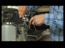 Nasıl Tek Macchiatto Yapmak: Nasıl Kahve Espresso Makinesi Sepete İçin Tek Bir Macchiatto Yerleşmek İçin Resim 4