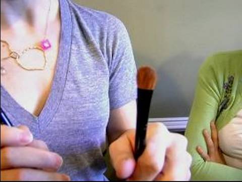 Nasıl Makyaj Fırçaları Kullanımı : Göz Farı Makyaj Fırça