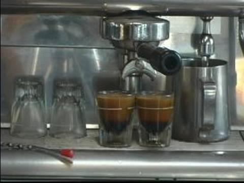 Espresso Kahve İçecek Tarifleri : Sütlü Espresso İçki Yapma  Resim 1
