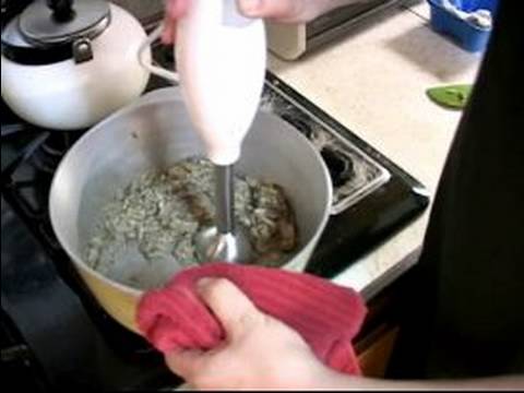Nasıl Kremalı Mantar Çorbası Yapmak: Mantar Çorbası Krem İçin Malzemeyi Püre Resim 1