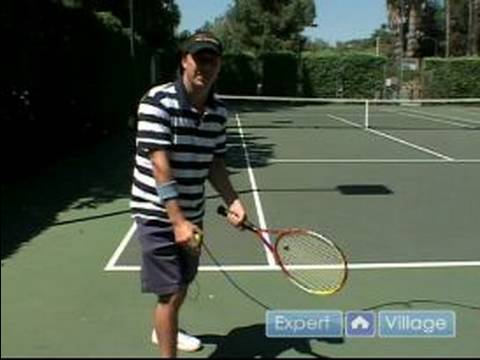 Yeni Başlayanlar İçin Tenis İpuçları : Teniste Backhand Çekim 