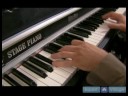 Bb Büyük Ses Caz Piyano Dersleri : Ben Bb Caz Piyano İçin Majör Akorları Önemli