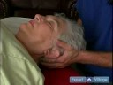 Yaşlılar Ve Hastalar İçin Bir Masaj Vermek İçin Nasıl : Yaşlılar Baş Masajı Nasıl Yapılır 