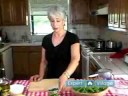 Geleneksel İtalyan Yemek Tarifleri : Geleneksel Bir İtalyan Roka Salatası Yapmak İçin Malzemeler Resim 3