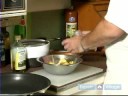 Nasıl Tapas Yapmak İçin : Tortilla De Potatoes Patates & Soğan Sökme  Resim 4