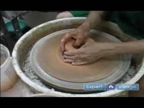 Çanak Çömlek Yapma Teknikleri: Nasıl Açmak Ve Kil Potter's Tekerlek Üzerinde Formu Resim 1
