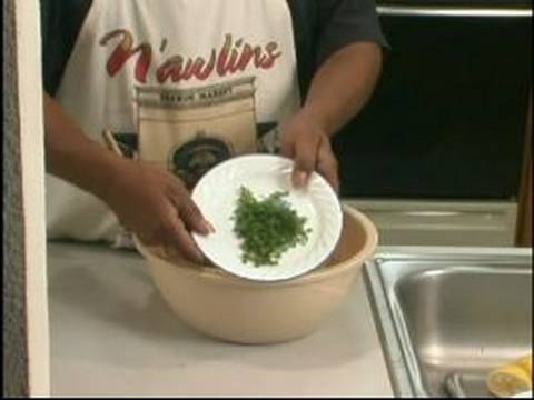 Creole Karides Yengeç Salatası Tarifi : Creole Yeşil Soğan Ekleyerek Yengeç Salatası Karides 