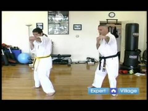 Kyokushin Karate Düz Yumruk Atmayı Kyokushin Karate Teknikleri Acemi : 