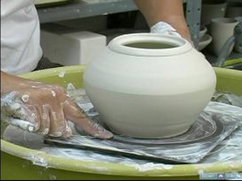 Porselen Çay Potu Yapmak İçin Nasıl : Bat Porselen Bir Demlik Kaldırmak İçin Nasıl 
