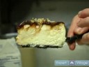 Pişirmeyi Ve Süslemek Bir Cheesecake : Tat Testi Cheesecake