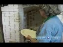 Çanak Çömlek Yapım Teknikleri : Çanak Çömlek İle Yükleniyor, Bir Gaz Ocağı  Resim 4