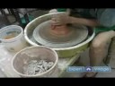Çanak Çömlek Yapma Teknikleri: Nasıl Kil Potter's Tekerlek Üzerinde Merkezi Resim 4