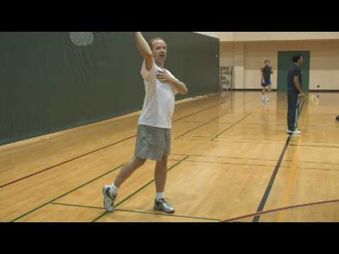 Badminton Teknikleri Gelişmiş : Nasıl Badminton Havai Forehand Vurmak İçin  Resim 1