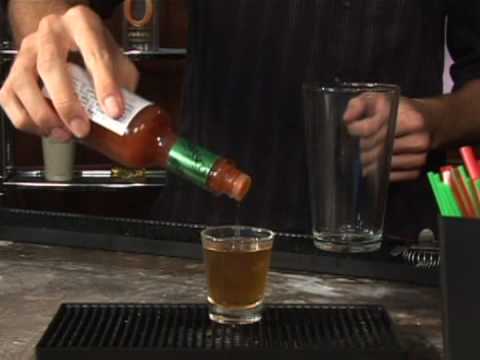 Viski Karışık İçecekler: Bölüm 2: Nasıl Yılan Sokması #3 Karışık İçki Yapmak