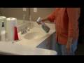 Porselen Bir Lavabo Temizlemek İçin Nasıl Banyo Temizliği İpuçları :  Resim 3
