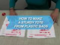 Nasıl Plastik Poşetler Sağlam Bir Omuz Çantası Yapmak
