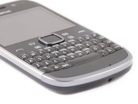 Nokia E6 İnceleme Resim 1